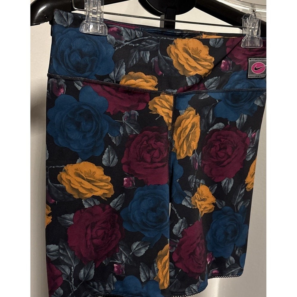 New Nike One Training Women Multi Color Rose Floral 7" Print Bike Short XXL NWOT - Picture 4 of 8